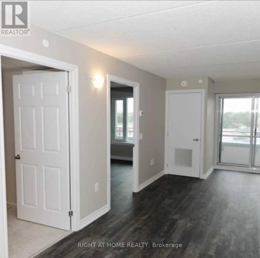 114 - 1105 Leger Way, Milton, photo 5