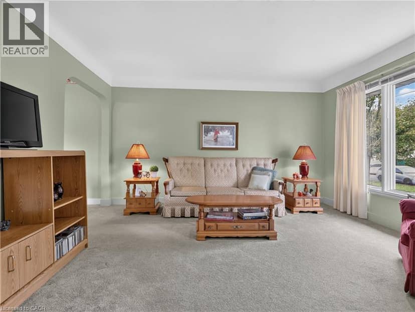 94 JACOBSON Avenue, St. Catharines, photo 4