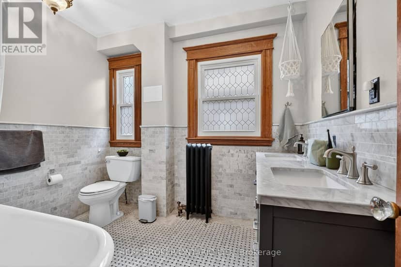 137 Sherman Avenue S — photo 20 of 40