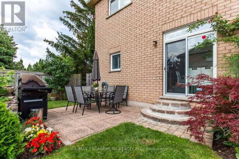 109 Peachwood Crescent — photo 27 of 37