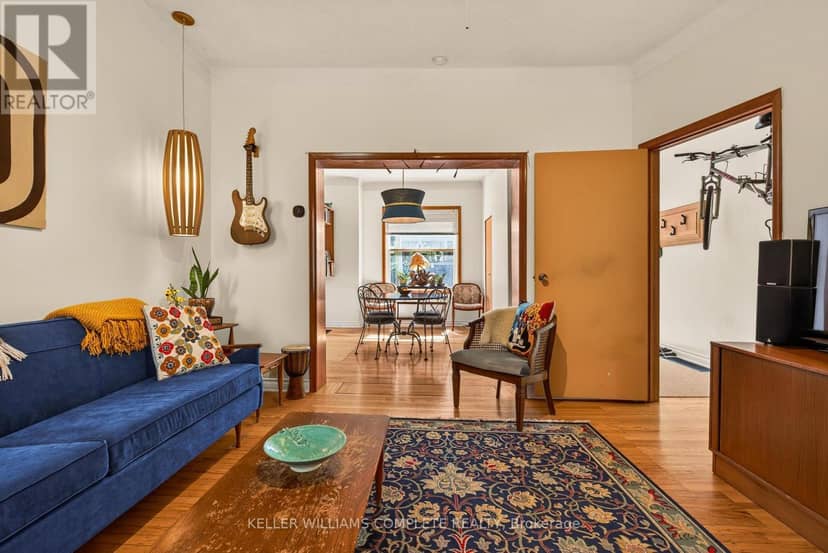 22 Spring Street — photo 12 of 40