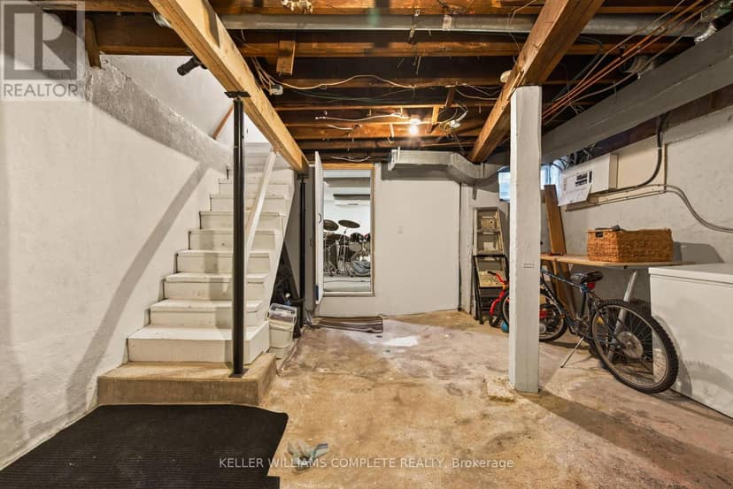 22 Spring Street — photo 37 of 40