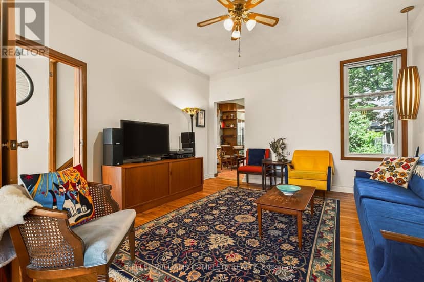 22 Spring Street — photo 9 of 40