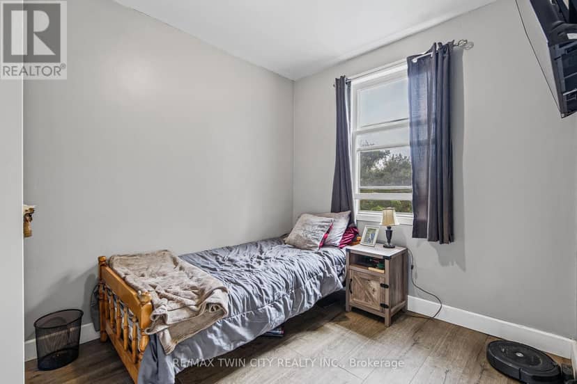 71 Beverly Street — photo 9 of 27
