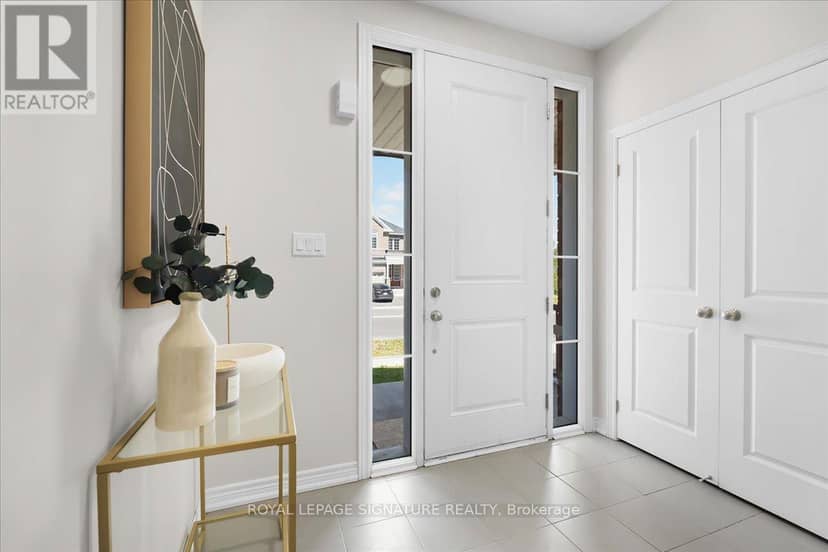 635 Lemay Grove — photo 3 of 40
