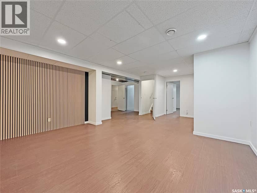 119 Prairie STREET — photo 21 of 32