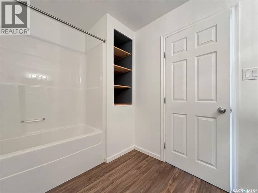 119 Prairie STREET — photo 14 of 32