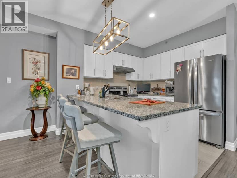 6 PARK Unit# 205, Kingsville, photo 4