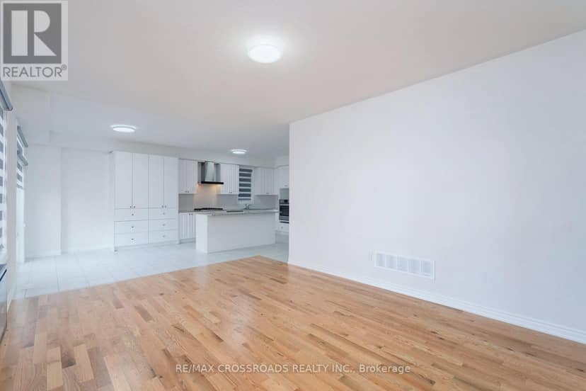 1897 Passionfruit Grove, Pickering, photo 6