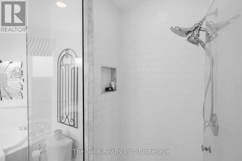 154 Ted Miller Crescent — photo 27 of 40