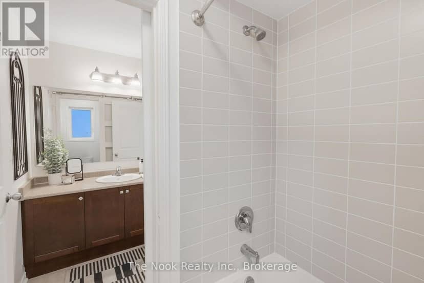 154 Ted Miller Crescent — photo 34 of 40