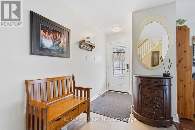 905 Dalhousie Drive — photo 12 of 40