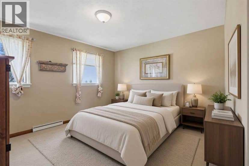 4015 39 Street — photo 15 of 38