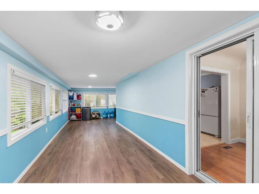 23038 FRASER HIGHWAY, Langley, photo 8