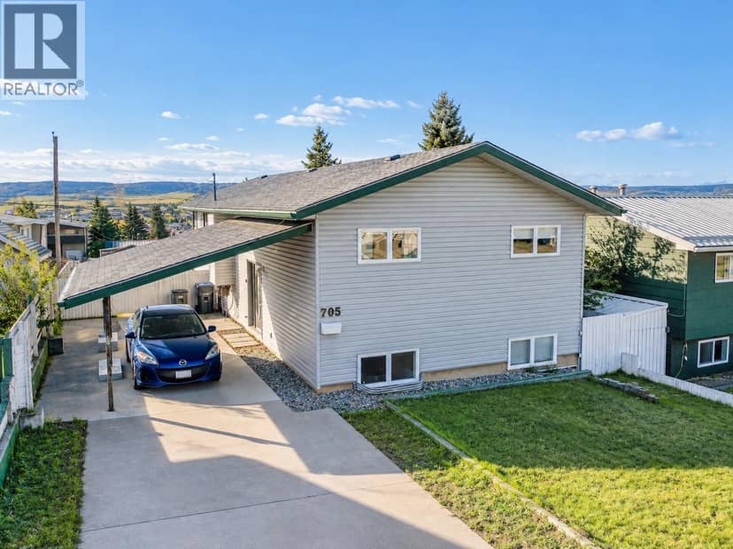 705 99 Avenue, Dawson Creek