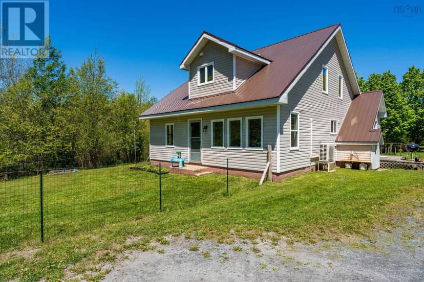 550 River Road, Bear River, photo 4