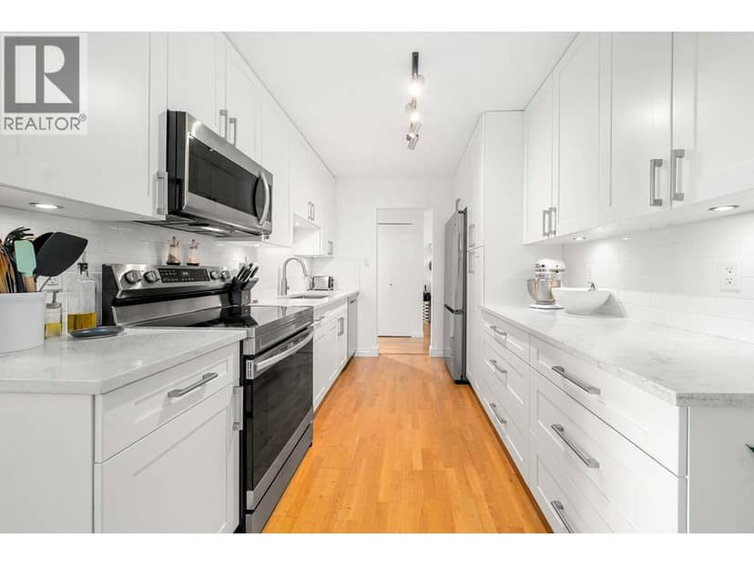 204 150 E 5TH STREET, North Vancouver, photo 4