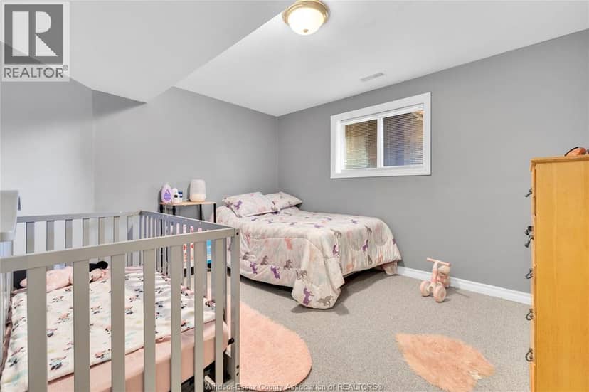 237 Woodview Drive — photo 26 of 40