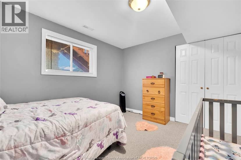 237 Woodview Drive — photo 27 of 40