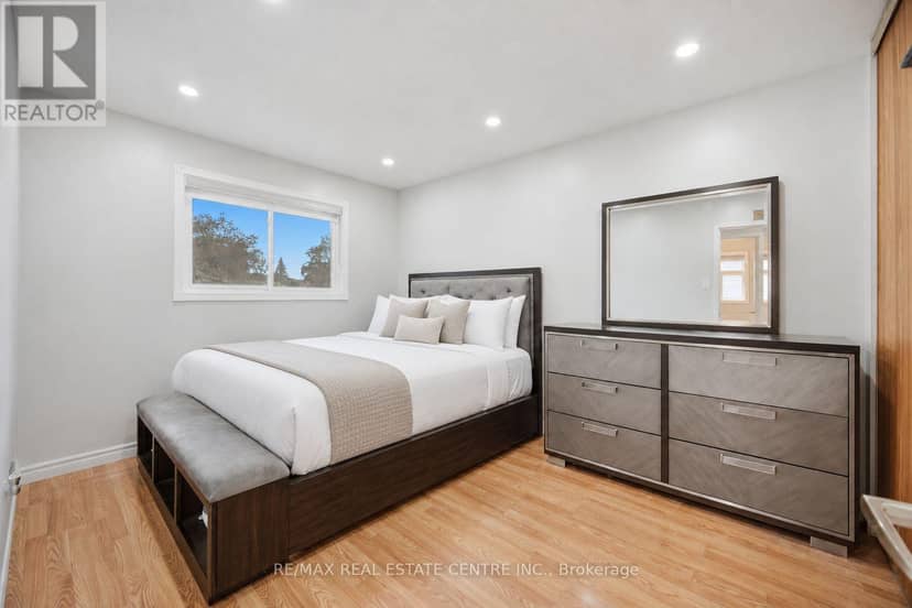 13 Dalzell Avenue — photo 19 of 34