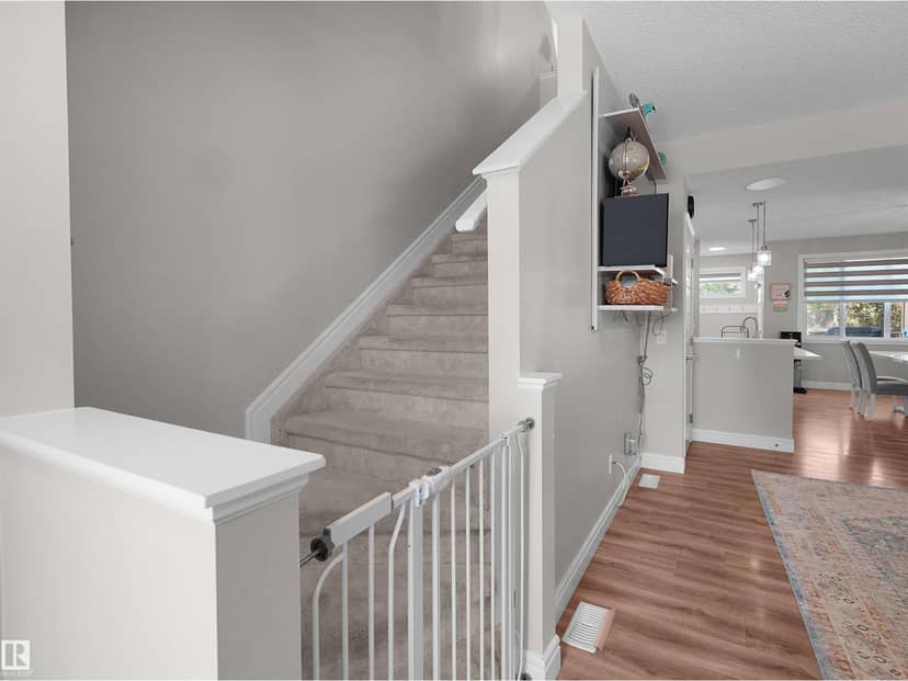 #30 4137 76 ST NW — photo 16 of 40