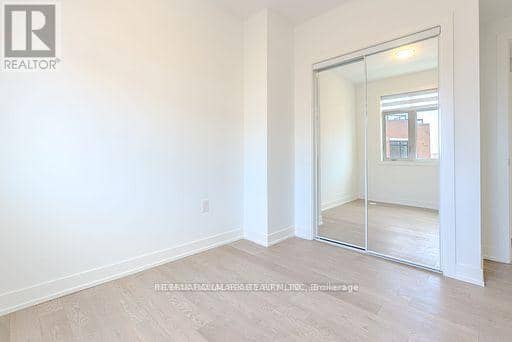 216 - 1085 Douglas McCurdy Common — photo 25 of 40