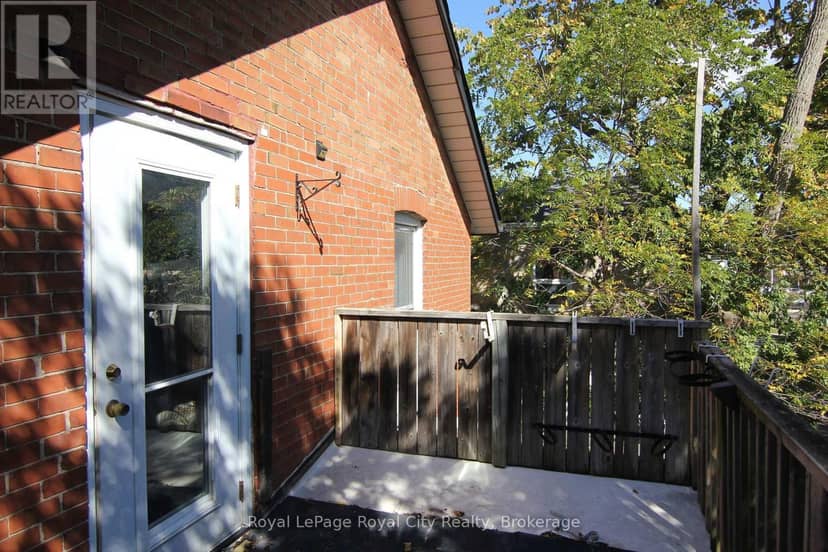 98 Waterloo Avenue — photo 36 of 36