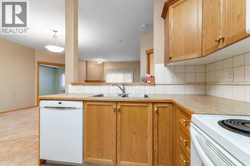 #118, 5300 48 Street, Red Deer, photo 5