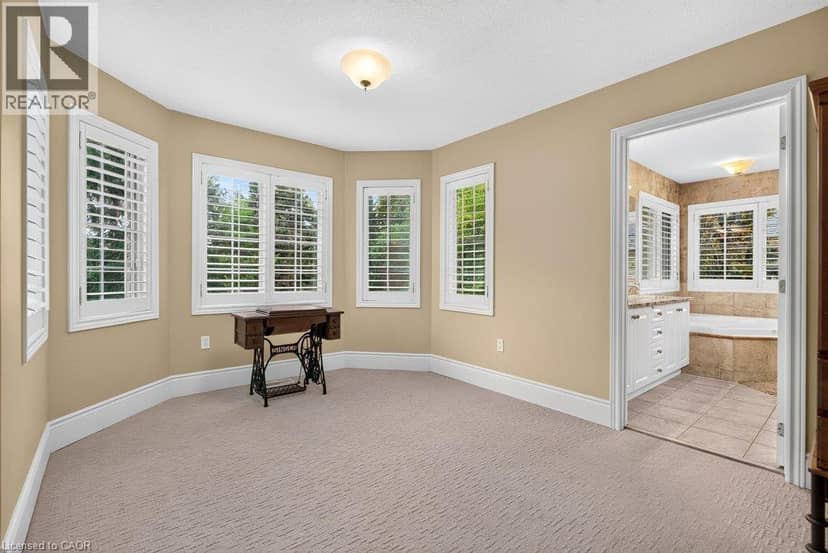 4278 CLUBVIEW Drive — photo 24 of 40