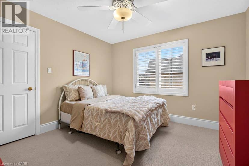 4278 CLUBVIEW Drive — photo 32 of 40