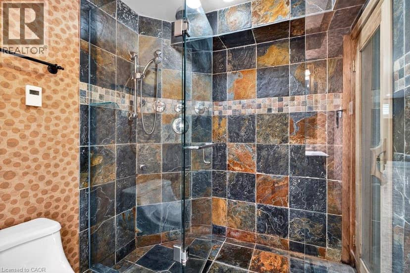 4278 CLUBVIEW Drive — photo 38 of 40