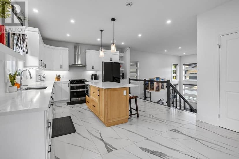 53 Hazelton, Greater Sudbury, photo 3