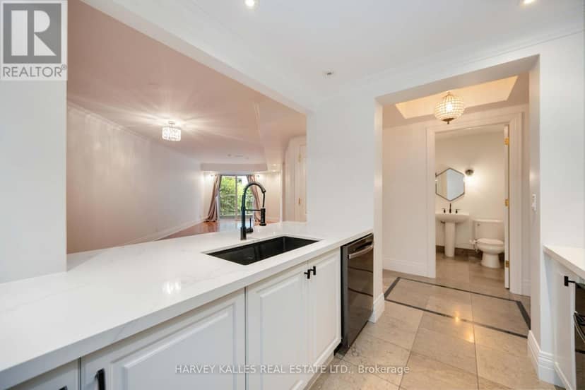 201 - 33 Delisle Avenue — photo 18 of 40