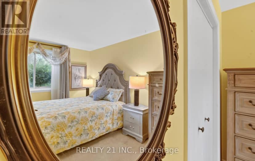 16 Baltray Crescent — photo 17 of 33