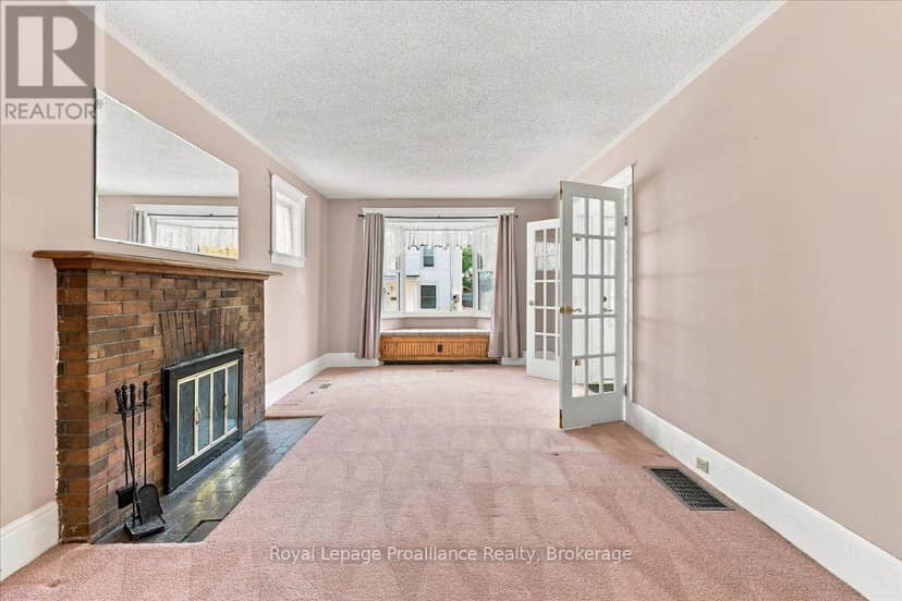 90 Chatham Street — photo 8 of 40