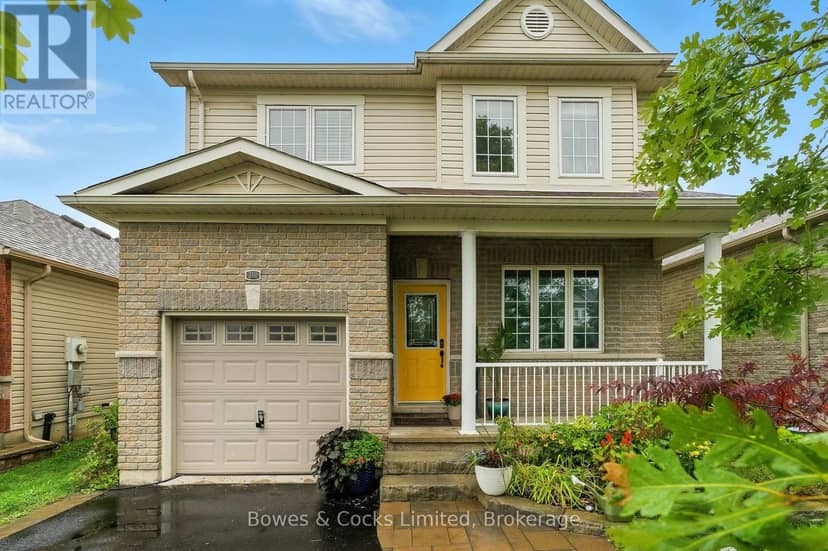 210 Farrier Crescent — photo 2 of 40