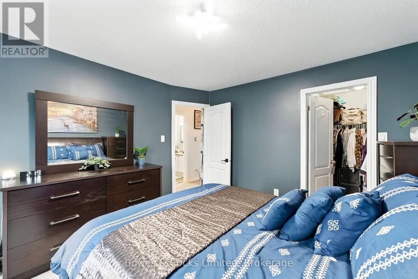 210 Farrier Crescent — photo 20 of 40