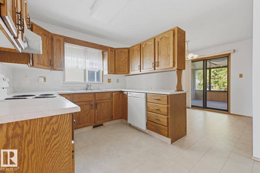 263 Oeming Rd NW — photo 19 of 40