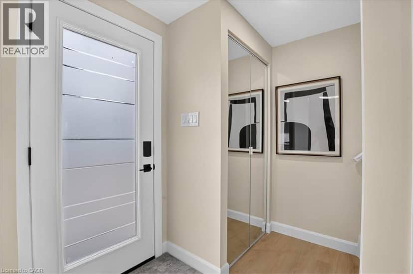 23 BRIAR KNOLL Drive — photo 5 of 40