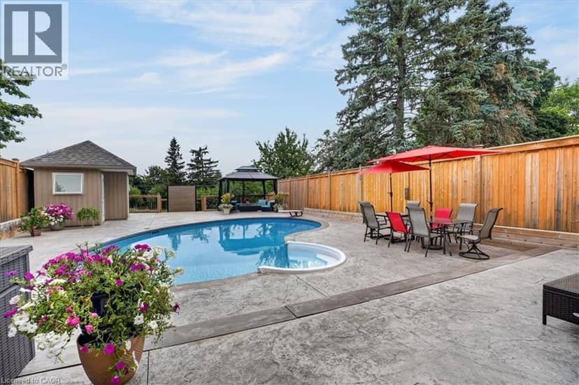 23 BRIAR KNOLL Drive — photo 40 of 40