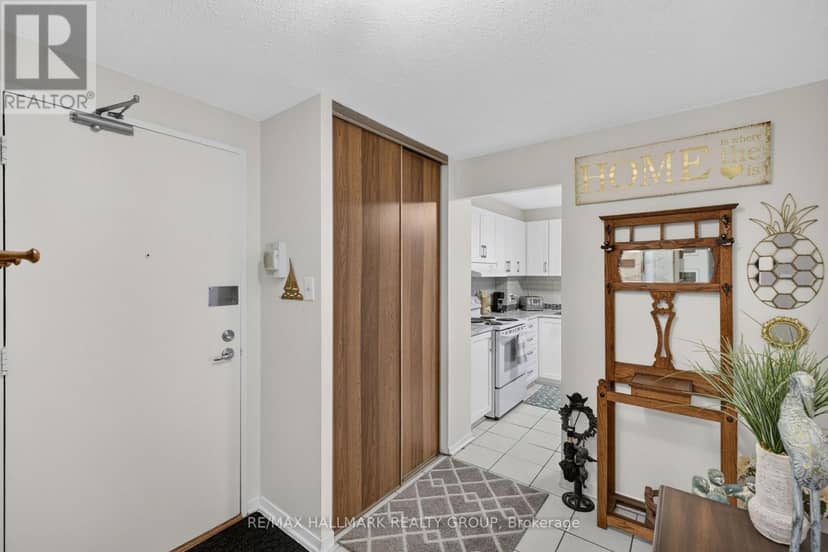 1005 - 415 Greenview Avenue, Ottawa, photo 4