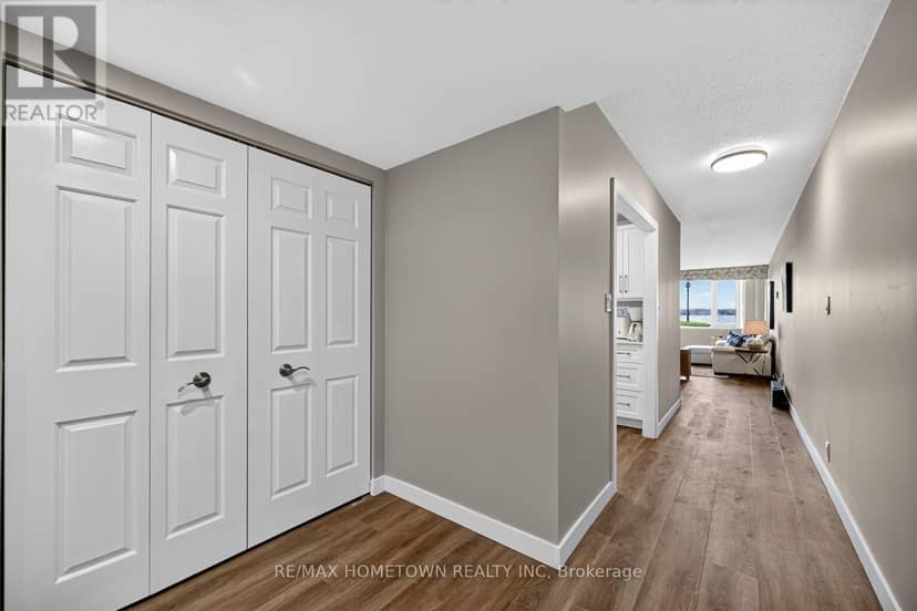 103 - 55 Water Street E — photo 12 of 40