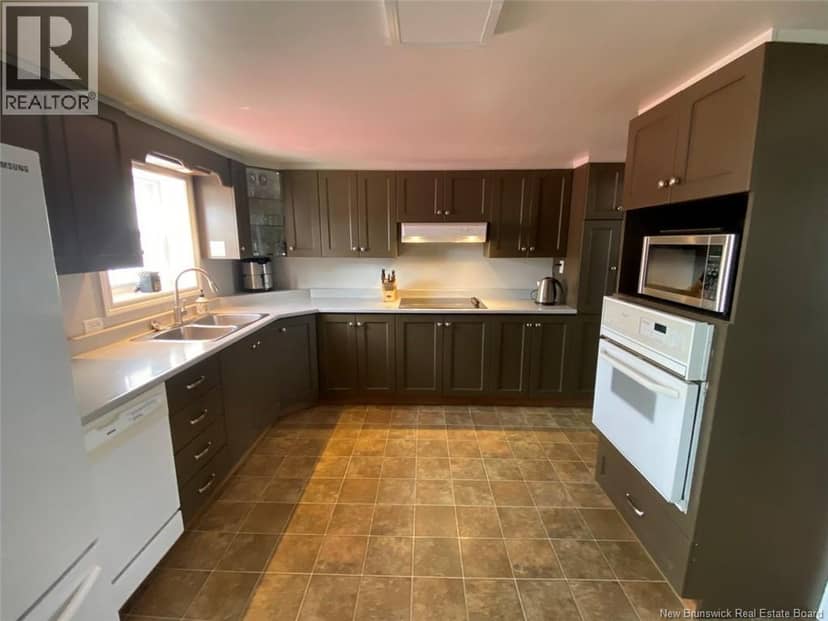 16 46th Avenue, Edmundston, photo 3