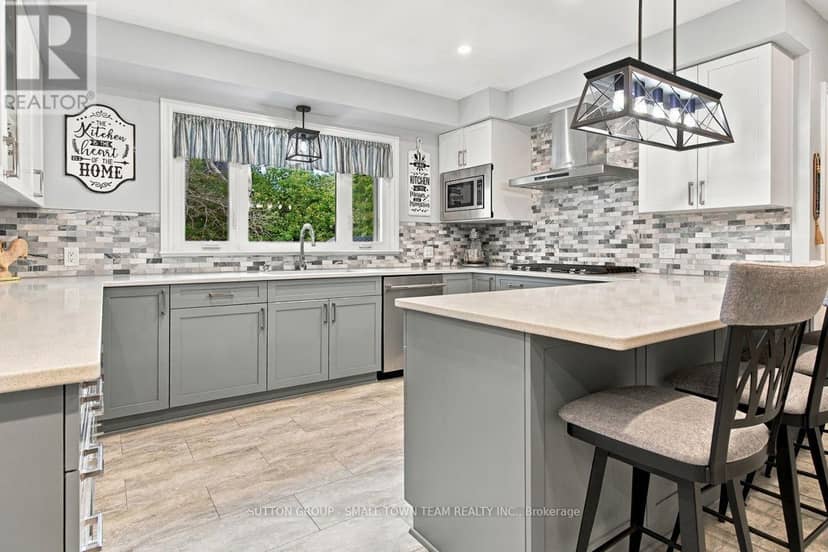 72213 Bluewater Highway, Bluewater, photo 5