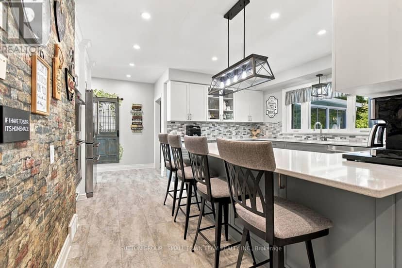 72213 Bluewater Highway, Bluewater, photo 4