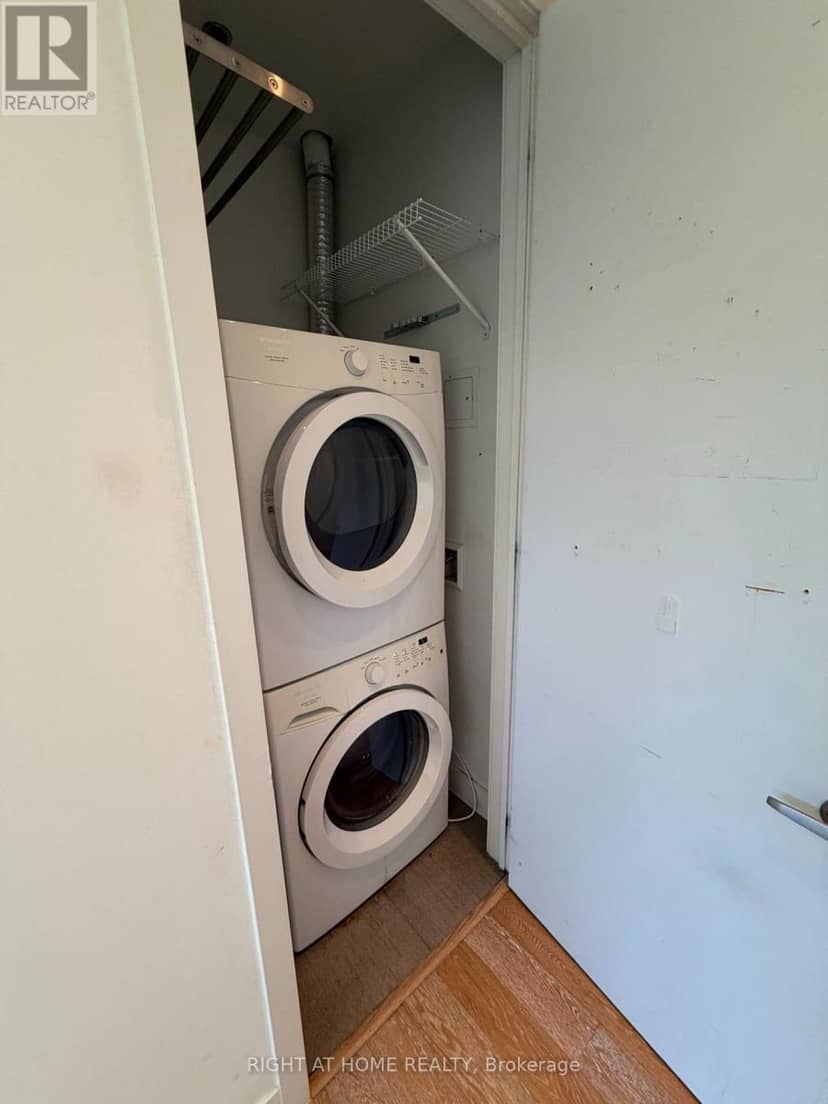 103 - 510 King Street E — photo 16 of 17
