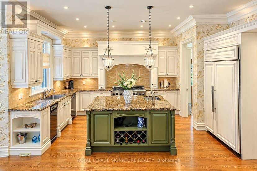 1 Oakley Place — photo 10 of 40