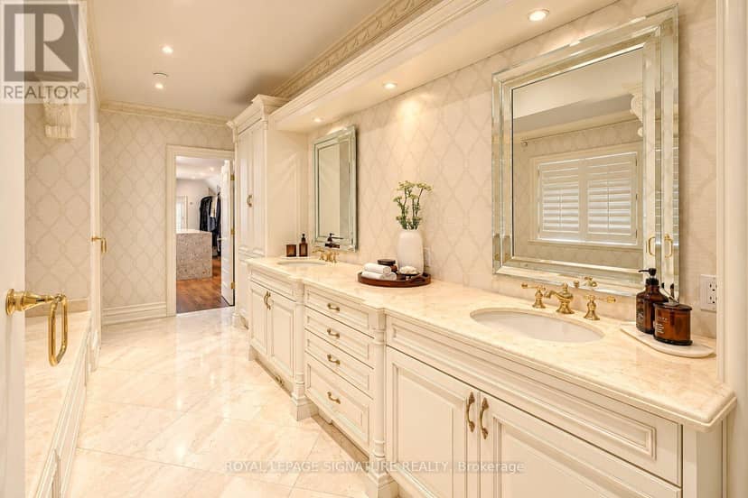 1 Oakley Place — photo 14 of 40