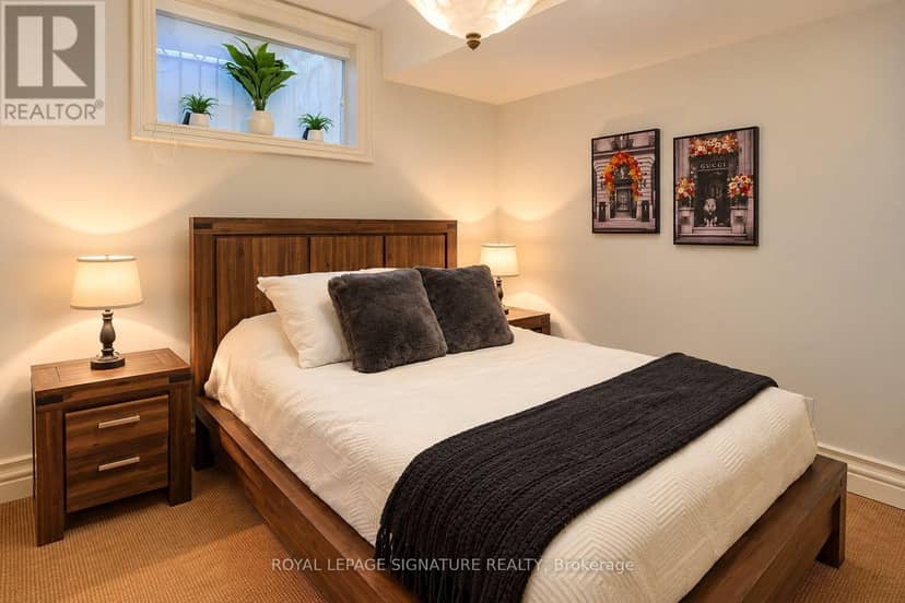 1 Oakley Place — photo 21 of 40