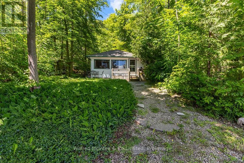 48 Maple Drive — photo 14 of 38